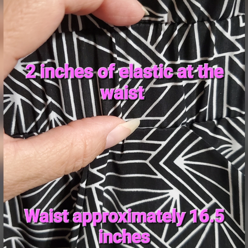 Abstract Strapless Dress - Picture 12 of 12